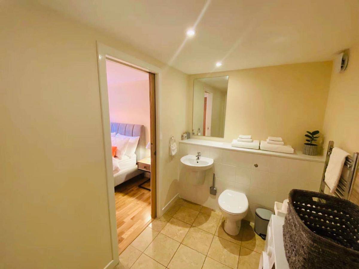 2 Bed 2 Bath With Private Parking Daire Edinburgh Dış mekan fotoğraf