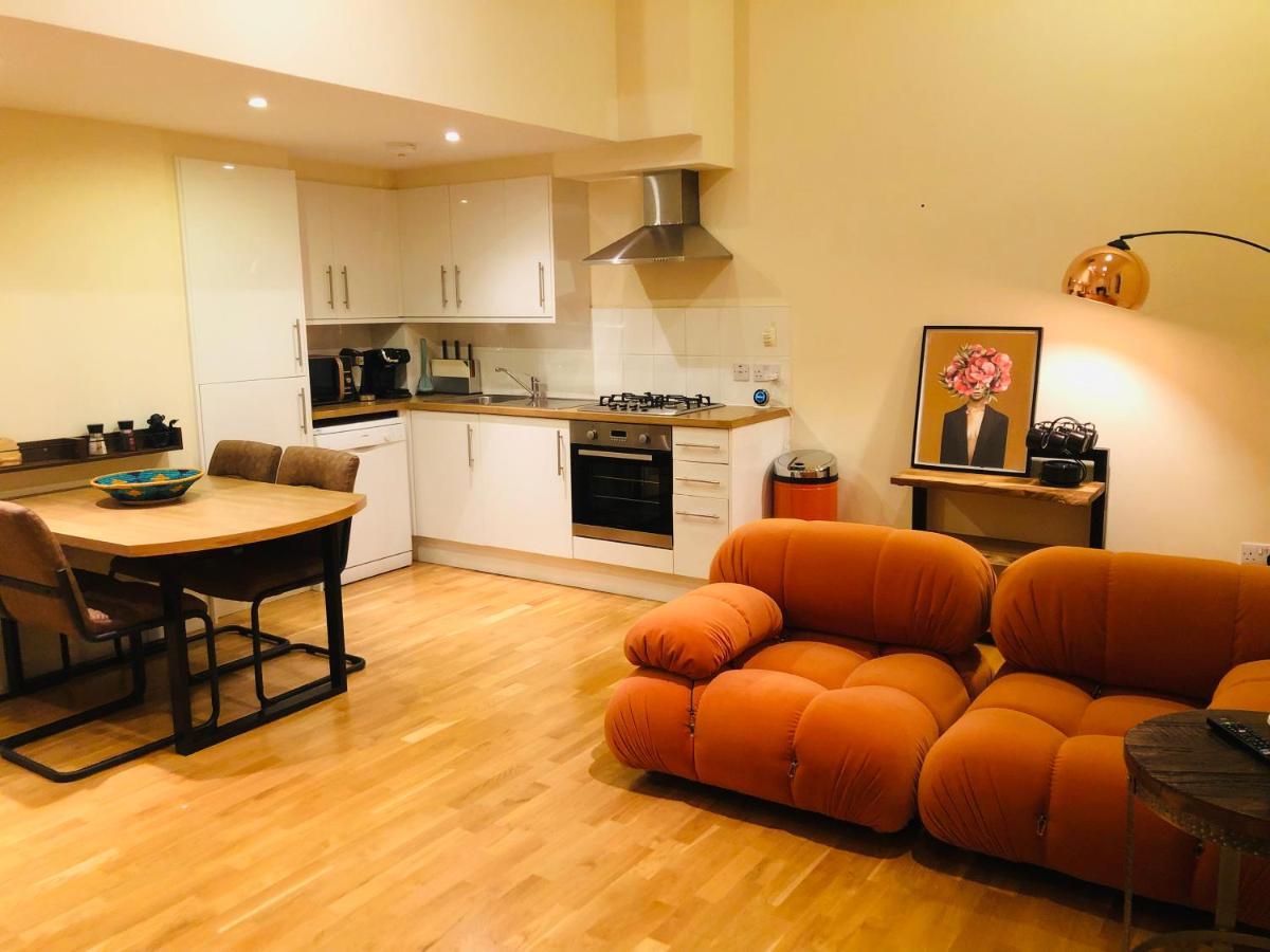 2 Bed 2 Bath With Private Parking Daire Edinburgh Dış mekan fotoğraf