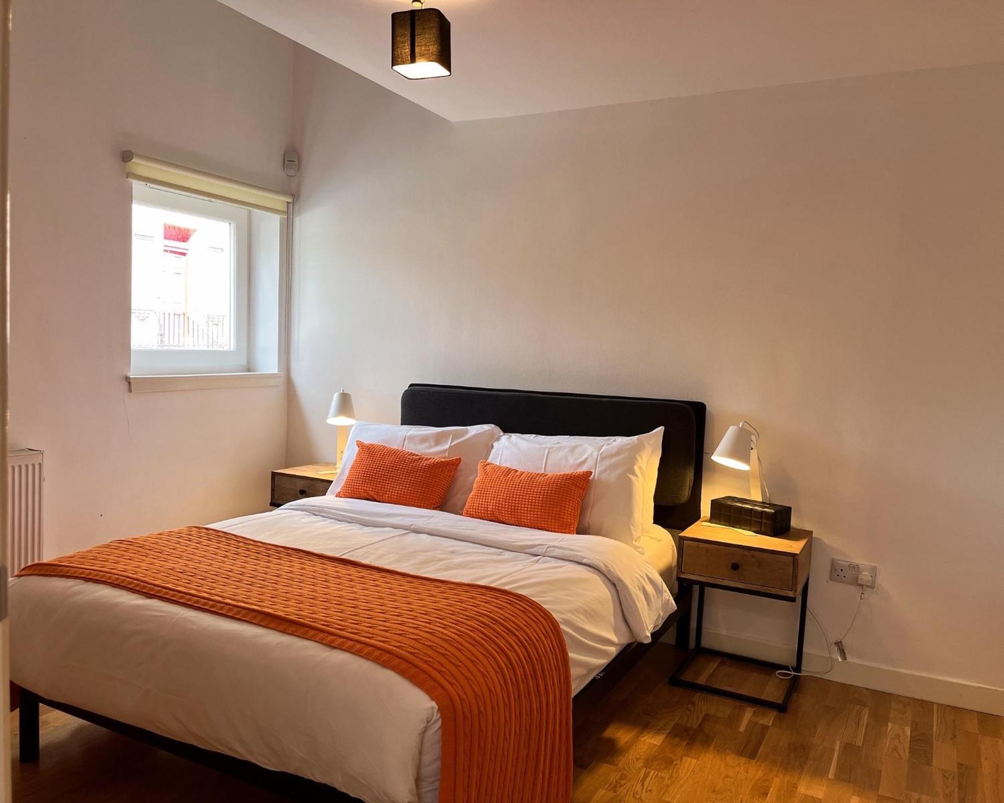 2 Bed 2 Bath With Private Parking Daire Edinburgh Dış mekan fotoğraf