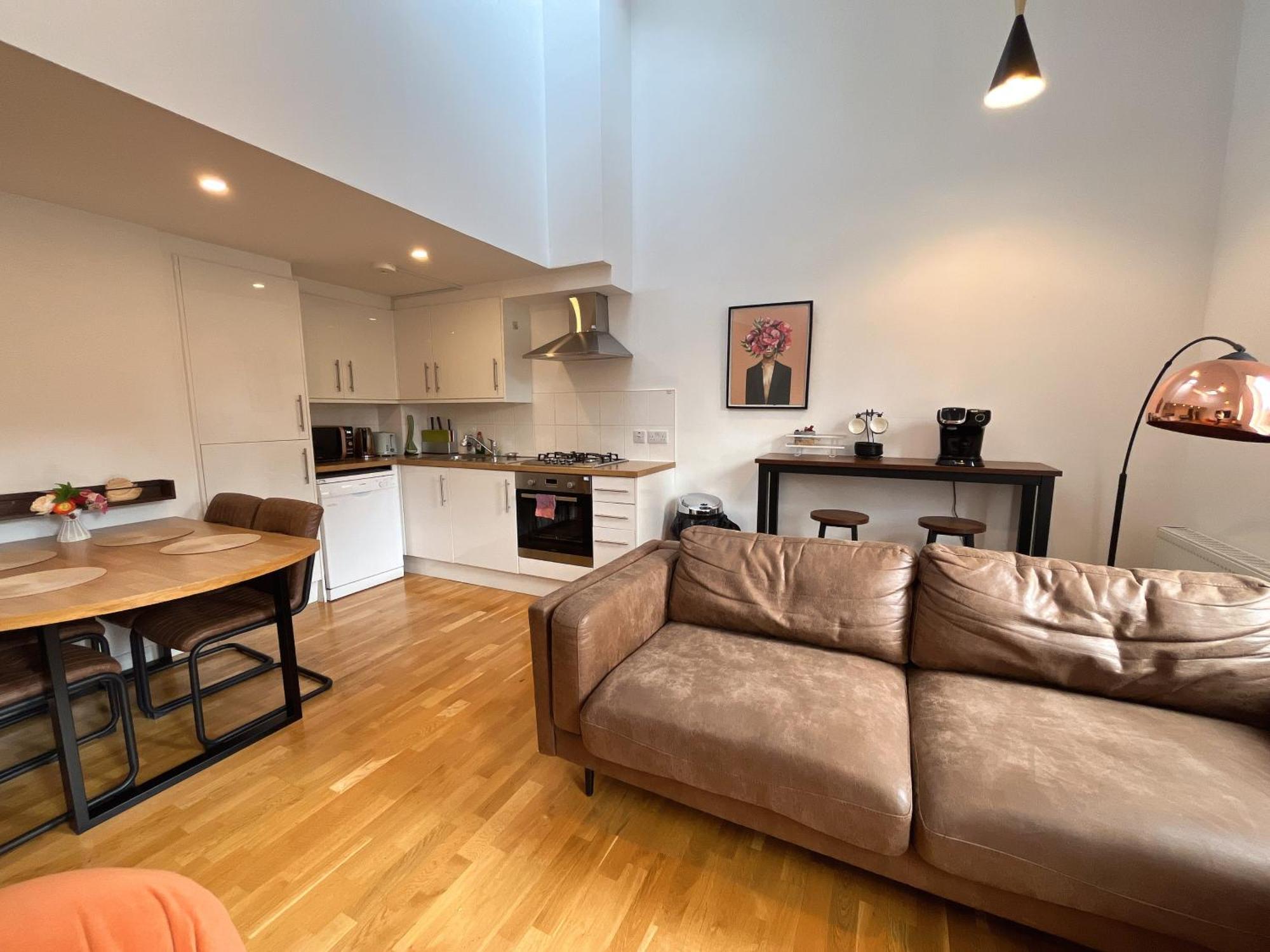 2 Bed 2 Bath With Private Parking Daire Edinburgh Dış mekan fotoğraf